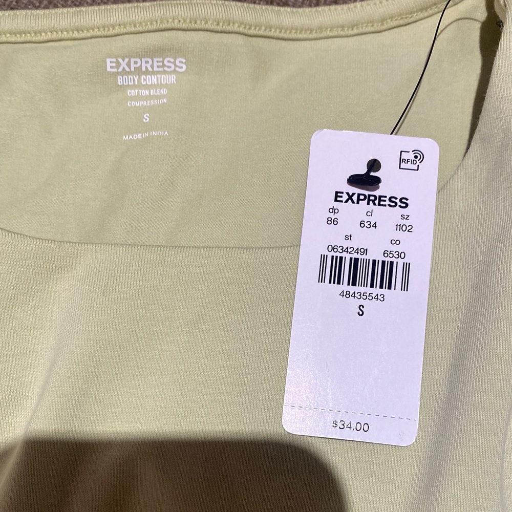 Elegant Green Shirt and Skirt Set NWT (2 piece) - Picture 6 of 7
